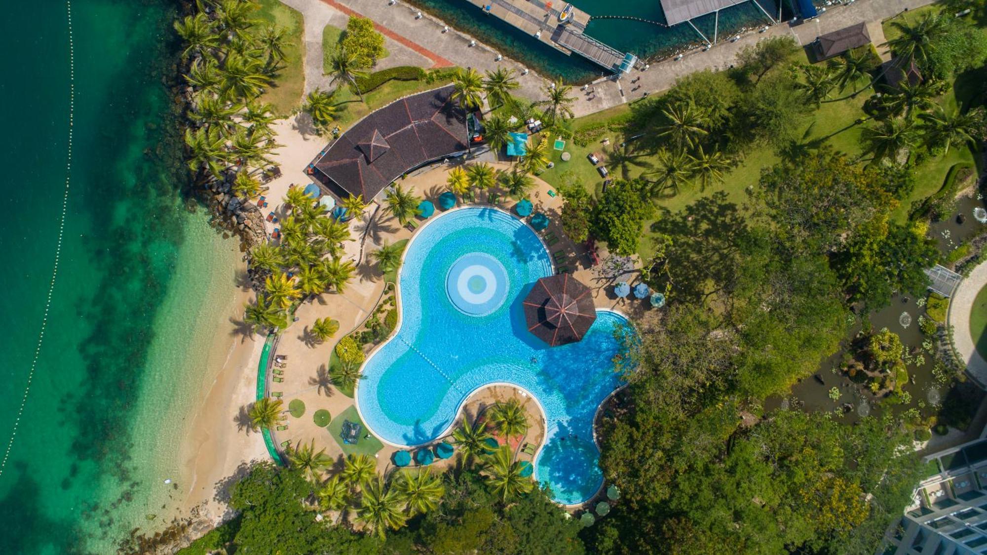 Hotel The Pacific Sutera Kota Kinabalu Exterior foto